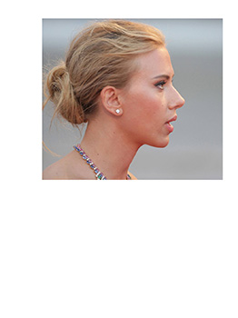 Scarlett Johansson - Head Side view